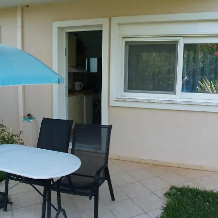 Villa Verde Apart-Hotel Nea Makri Exterior photo