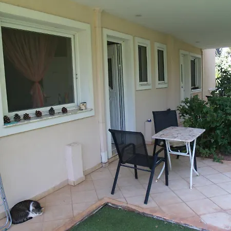 Villa Verde Apart-Hotel Nea Makri Exterior photo