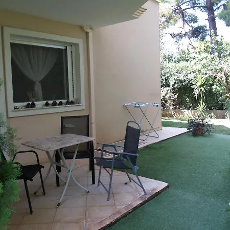 Villa Verde Apart-Hotel Nea Makri Exterior photo